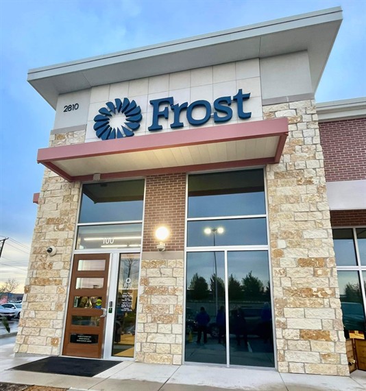 Frost Bank in Grand Prairie