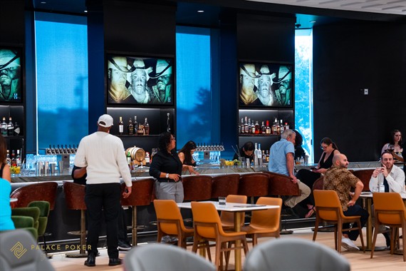 Gallery Image PalacePoker_SSS01773.jpg