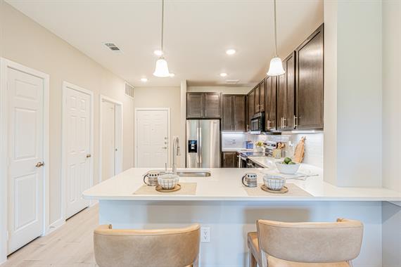 Gallery Image DSCF6594_Taylor_Vaughn.jpg Gallery Image DSCF6594_Taylor_Vaughn.jpg