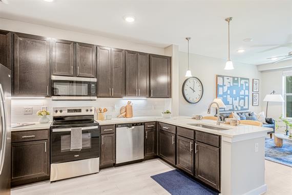 Gallery Image DSCF6608_Taylor_Vaughn.jpg Gallery Image DSCF6608_Taylor_Vaughn.jpg