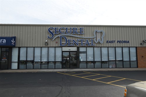 Gallery Image EastPeoria_New_Marquee.JPG