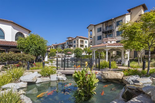 The Glen Courtyard
