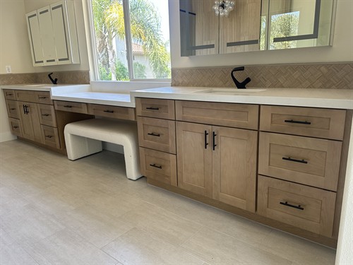 Gallery Image Shaker_Honey_Vanity_Carlsbad.jpeg