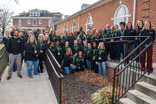 Gallery Image hopetree_team_outside.jpg