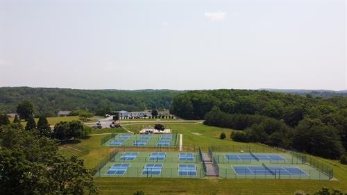 Tennis and Pickleball Courts at Mariners Landing