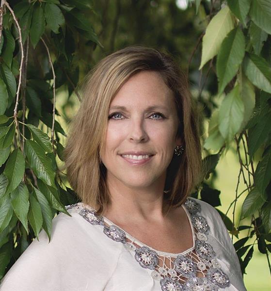 Julie Bays, REALTOR Julie Bays, REALTOR