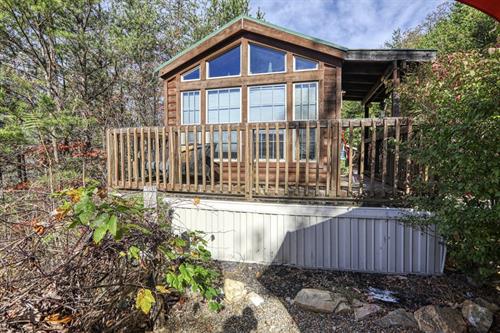 Rustic Mountain Retreat  Rustic Mountain Retreat