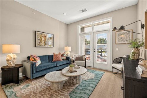 Gallery Image Halo_LivingRoom.jpg