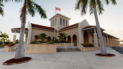 Gallery Image Exterior_Front.jpg