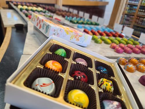 Gallery Image molded_chocolates.jpg