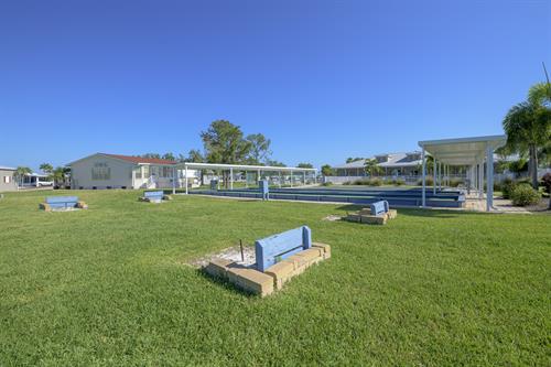 Gallery Image Lakewood_village-28.jpg