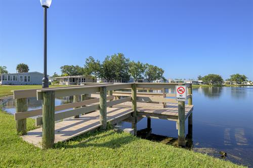 Gallery Image Lakewood_village-33.jpg