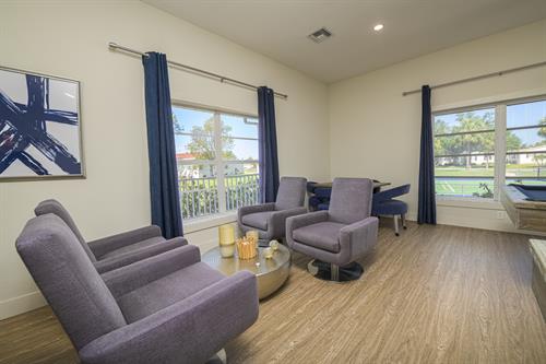 Gallery Image Lakewood_village-76.jpg