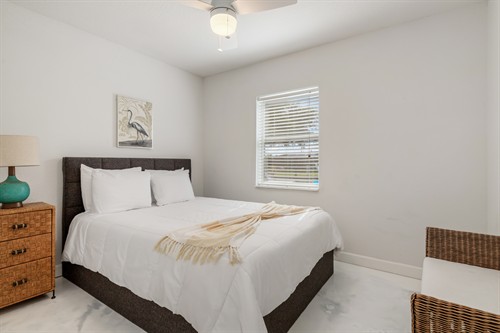 Gallery Image 26-815_Palmetto_Dr_Port_Charlotte_Florida-27.jpg