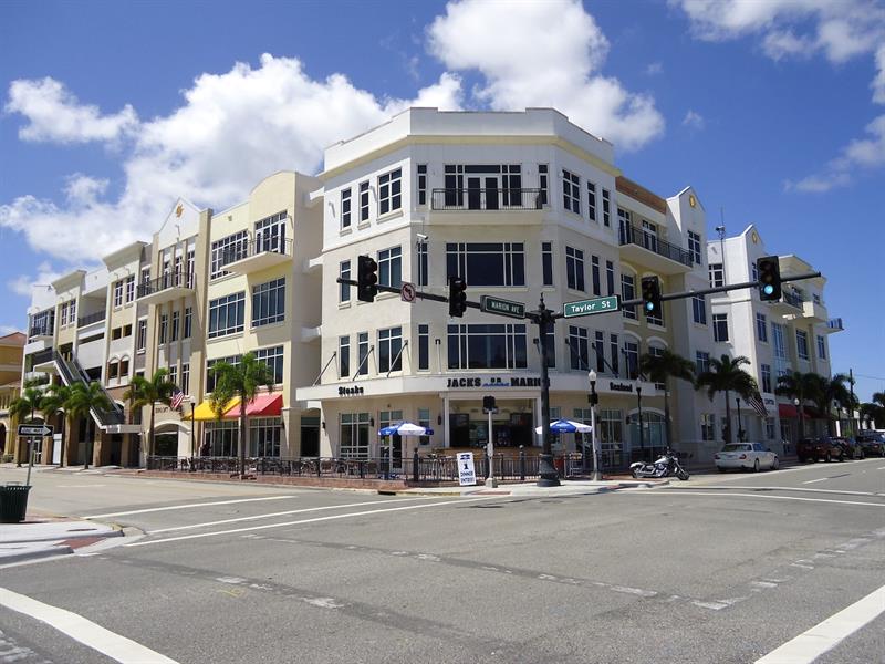 Sunloft LLC