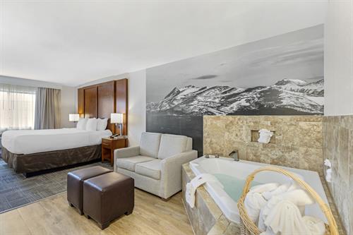 Rejuvenate in our King Jacuzzi Suite
