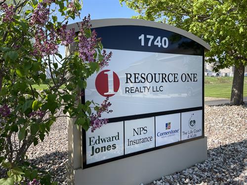 Resource One Realty Sign