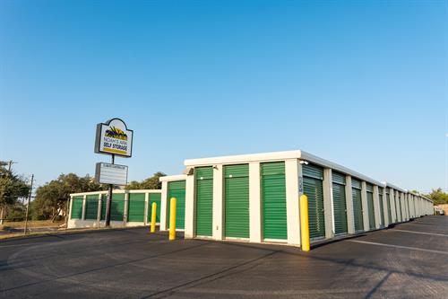 Noah's Ark Self Storage from street