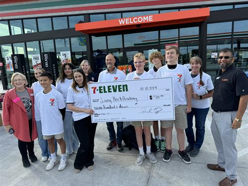 LRA welcomes 7-11 to Bulverde/Spring Branch. At the same time, LRA receives a donation of $711 from 7-11.