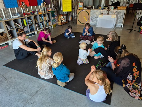 Children's Chapel at 9:30am on Sundays