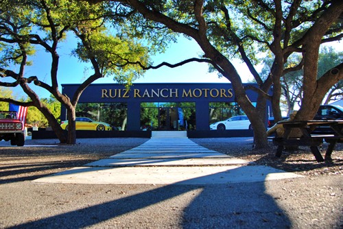 Gallery Image Front_View_Dealership_Alt.JPG