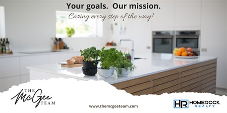 Cynthia McGee Team with HomeRock Realty