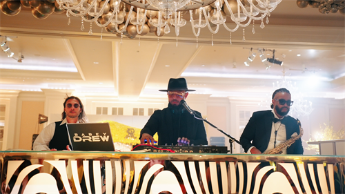 Gallery Image Trio.png