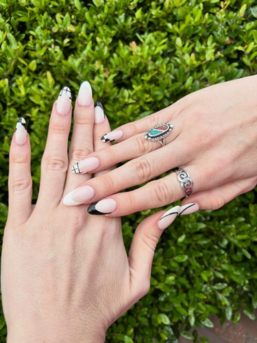 Gallery Image frenchiesnailssandysprings_1780163688_3908615337649927601_74138187389.jpg
