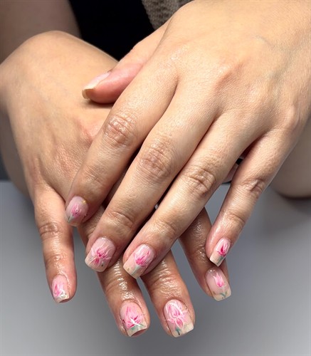 Gallery Image frenchiesnailssandysprings_1784314806_3941257602683013222_74138187389.jpg