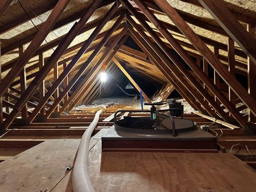 Southern Seal Insulation blow-in insulation work