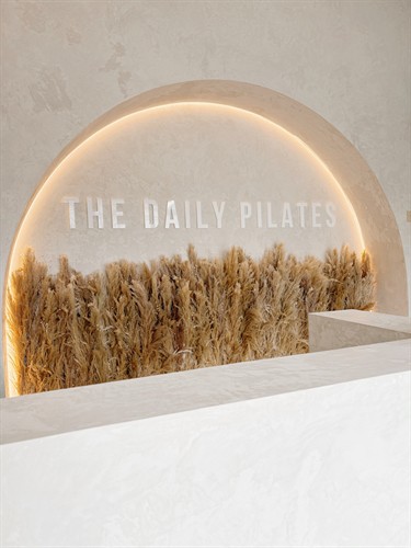 Welcome to your new Pilates wellness sanctuary, The Daily Pilates Perimeter, where Pilates, wellness, & design unite.