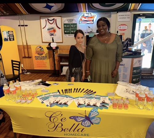 C'e Bella Home Care at Beer Hunter for the Greater Coachella Valley Chamber Mixer