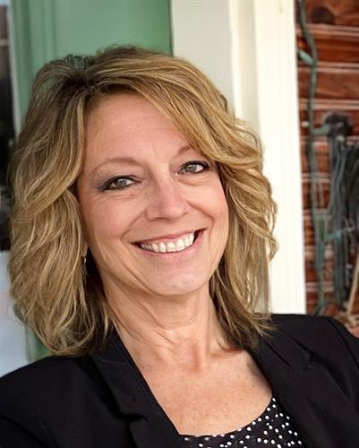 Gallery Image Headshot.JPG