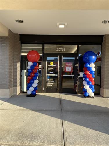 Bank of America 5' Columns Bank of America 5' Columns