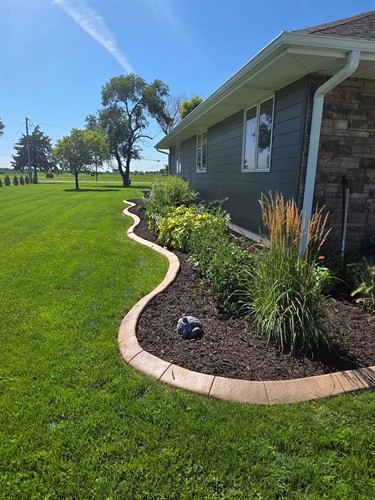 Gallery Image 1000018344.jpg