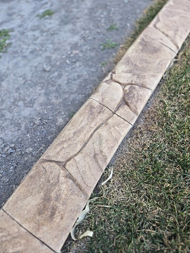 Gallery Image 1000020206.jpg