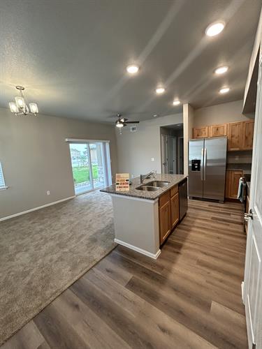 Gallery Image IMG_0195.jpg