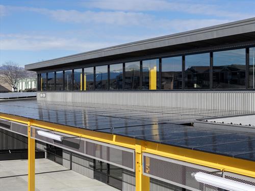 Gallery Image 450_W_66th_St_Loveland_(10).jpg