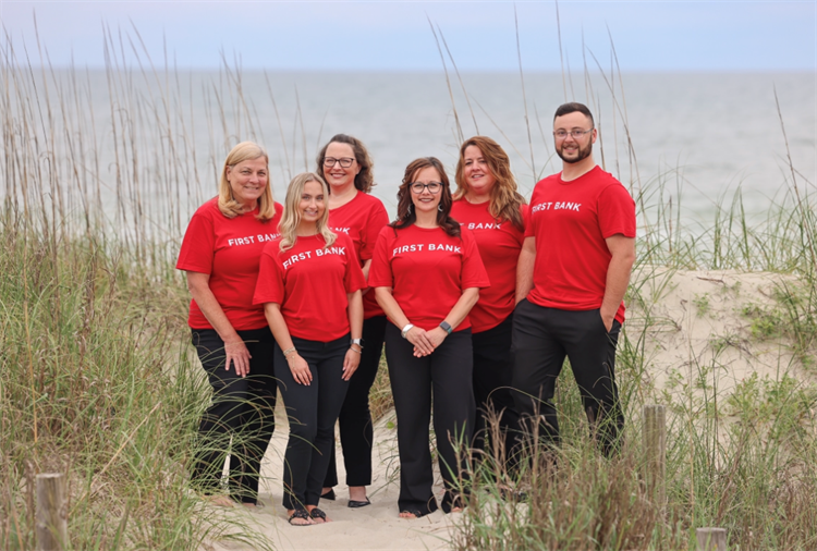 Meet the Ocean Isle Beach First Bank Team.  Dianne, Brooke, Suzanne, Chauntel, Andrea & Hunter 