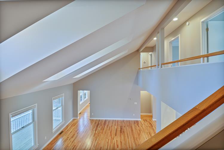 Gallery Image 1111_Newton_Drive-25.jpg Gallery Image 1111_Newton_Drive-25.jpg