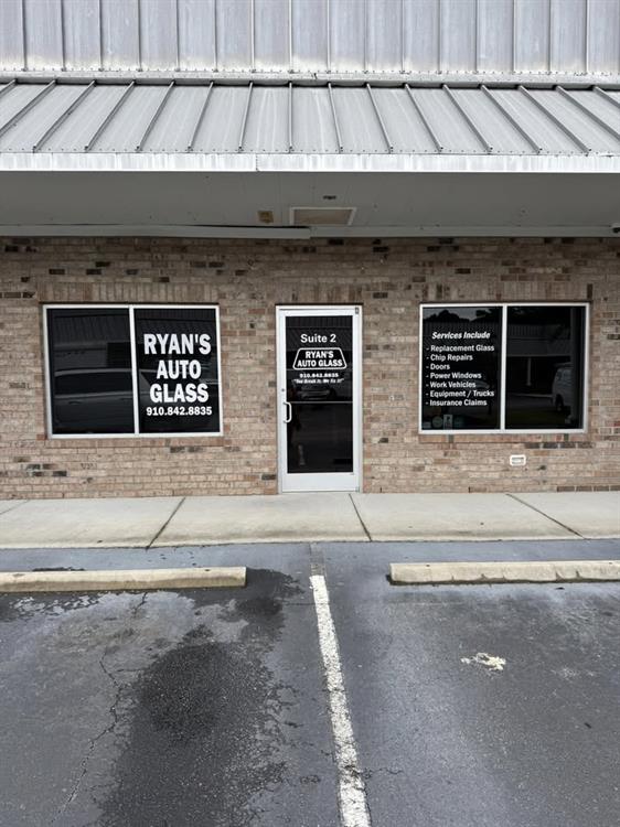 Gallery Image RYANSGLASSFRONT.jpg