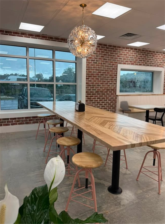 indoor and outdoor seating