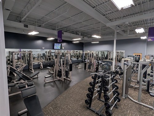 Gallery Image Weight_Room.jpg