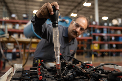 Focus on your business, we’ll handle the power. IBP’s Platinum Package removes the hassle of battery management.