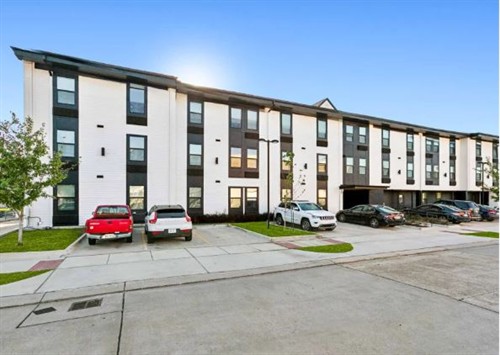 Studio Arms Apartments