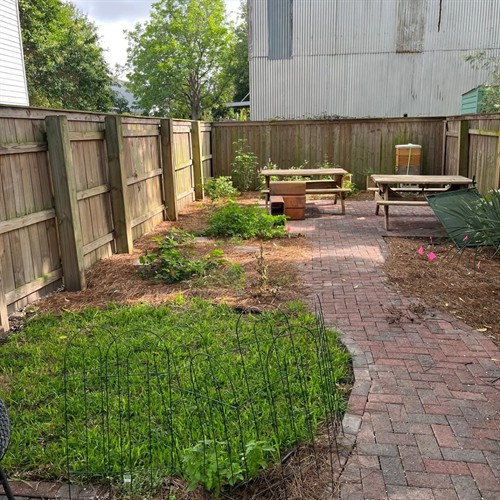 Permeble paver patio 