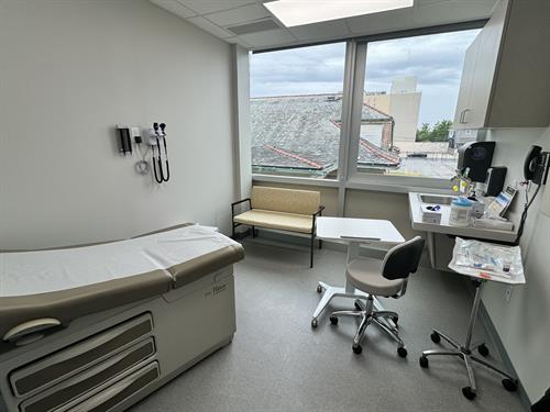 Patient Room at 2515 Canal St medical clinic