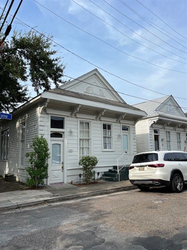 Gallery Image IMG_3461.jpg