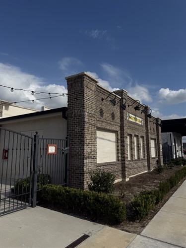 Gallery Image IMG_8644(4).jpg