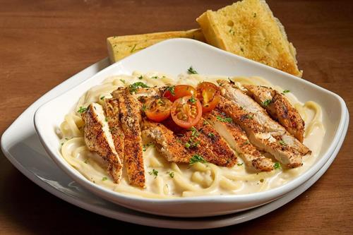 Blackened Chicken Alfredo Pasta